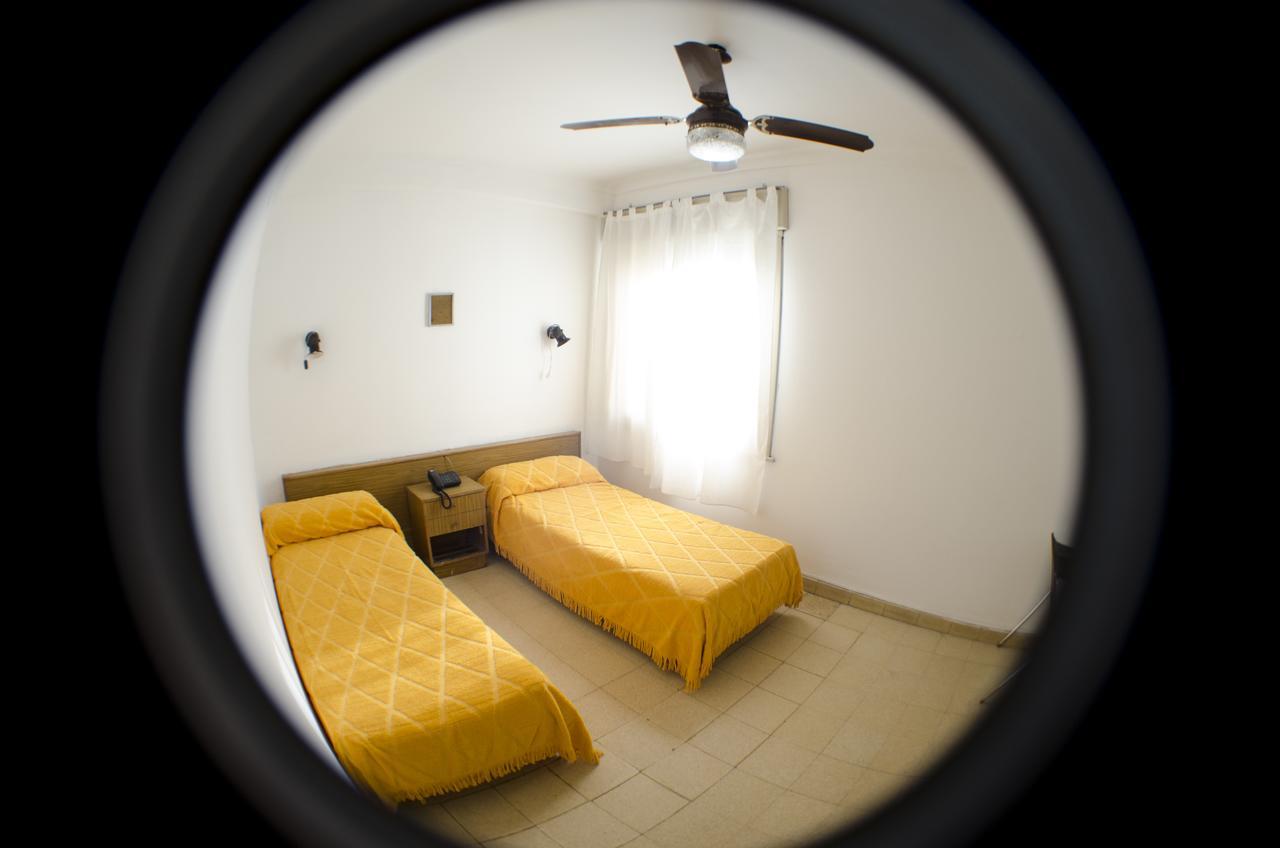 Hotel Centro เนวเก็น ภายนอก รูปภาพ
